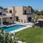 Madi Villa